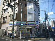 ショッピング施設「スリーエフ足立千住河原町店まで150m」