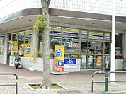 ミニストップ 足立綾瀬1丁目店（55m）