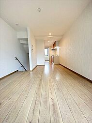 アーバンパーク三鷹 1階4LDKのリビング/ダイニング