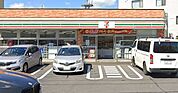 セブンイレブン 世田谷中町3丁目店（27m）
