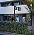 周辺：セブンイレブン 中野坂上駅前店（143m）