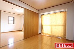 居間