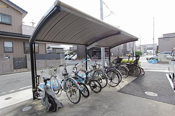 画像21:自転車置き場があります