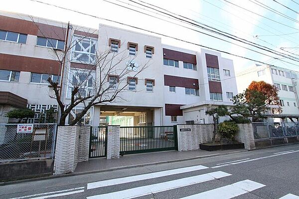 画像30:名古屋市立荒子小学校 650m