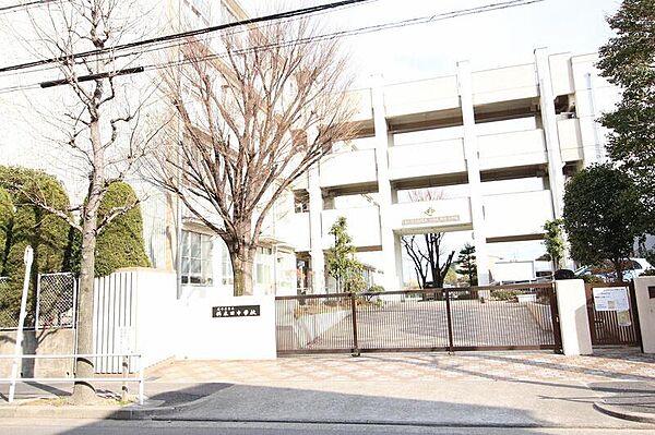 画像27:名古屋市立供米田中学校 462m