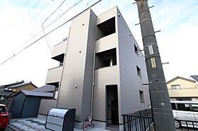 シャンテ六番町  ｜ 愛知県名古屋市中川区外新町2丁目79（賃貸アパート1LDK・2階・32.17㎡） その1