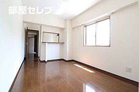 プリミエール枇杷島  ｜ 愛知県名古屋市西区枇杷島4丁目9-18（賃貸マンション1LDK・2階・36.68㎡） その3