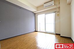 居間