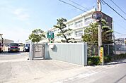 あま市立甚目寺南小学校 753m