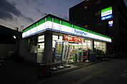 ファミリーマート古渡町店 322m