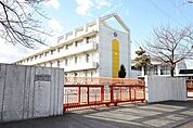 清須市立桃栄小学校 309m