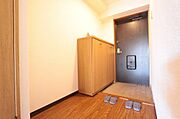 玄関の印象も爽やかです。