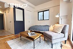 UN ROOM 7階1Kのリビング/ダイニング