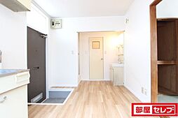居間