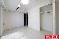 ディアレイシャス大須観音III 4階1Kのリビング/ダイニング