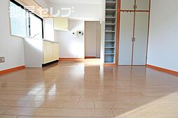 マザック千代田 7階ワンルームのリビング/ダイニング