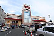 ローソン中村岩塚店 380m
