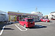 ミニストップ名古屋小塚店 325m
