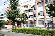 今池中学校 931m