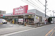 マックスバリュ鳩岡店 345m