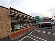 セブンイレブン名古屋戸田駅前店 287m