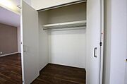 102号室の内装写真参照