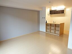 JR湖西線 唐崎駅 徒歩2分の賃貸アパート 1階1LDKのリビング/ダイニング