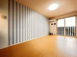 アルボルモニアIII 2階2DKのリビング/ダイニング