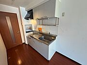 2口コンロ設置可のキッチンです。