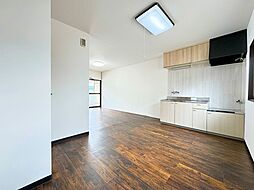 メゾンコイケ 202 2階1LDKのリビング/ダイニング