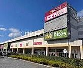 sanwaカルサ平塚店 徒歩10分。 730m