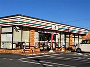 セブンイレブン 八日市小脇店（902m）