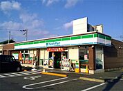 ファミリーマート 近江八幡中小森町店（650m）