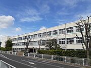 東近江市立八日市北小学校まで1210m