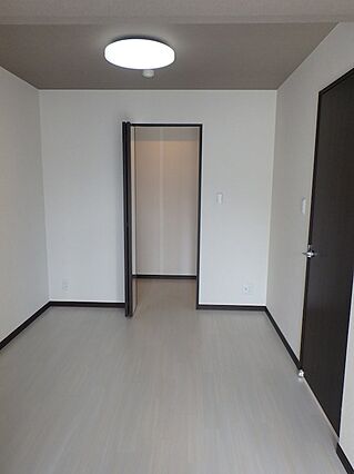 グランディアス_内装_2
