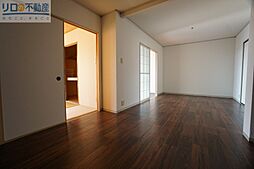 メゾン鈴原 2階3LDKのリビング/ダイニング