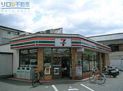セブンイレブン伊丹御願塚3丁目店 647m