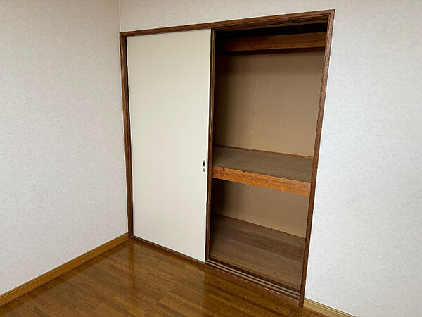 apartment 北海道砂川市空知太東三条２丁目6番7号22
地図を見る
