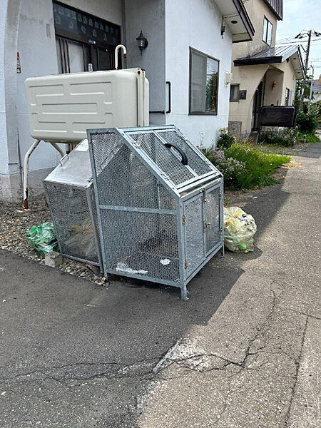 その他