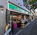 周辺：ローソンストア100世田谷代田4丁目店 徒歩3分。 230m