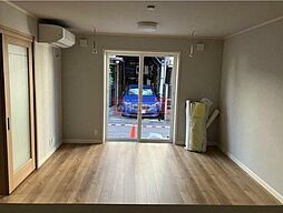 リトリート初台 A 1階3LDKのリビング/ダイニング