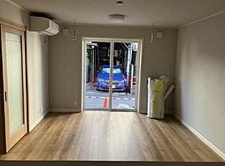 リトリート初台 B 1階3LDKのリビング/ダイニング