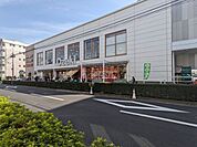スーパーオオゼキ池尻店 徒歩7分。 500m