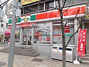 コンビニ「サンクスまで210m」