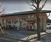 セブンイレブン京都西大手筋店 586m