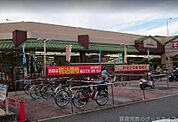 ケーヨーデイツー山科店 489m