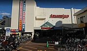 イズミヤ長岡店 158m