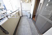 広々としたバルコニーを完備。