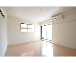 ブルーミングフィルド川崎 102 1階1Kの室内