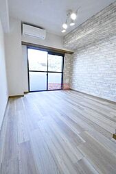 グランヴァン南雪谷 111 1階1DKのリビング/ダイニング